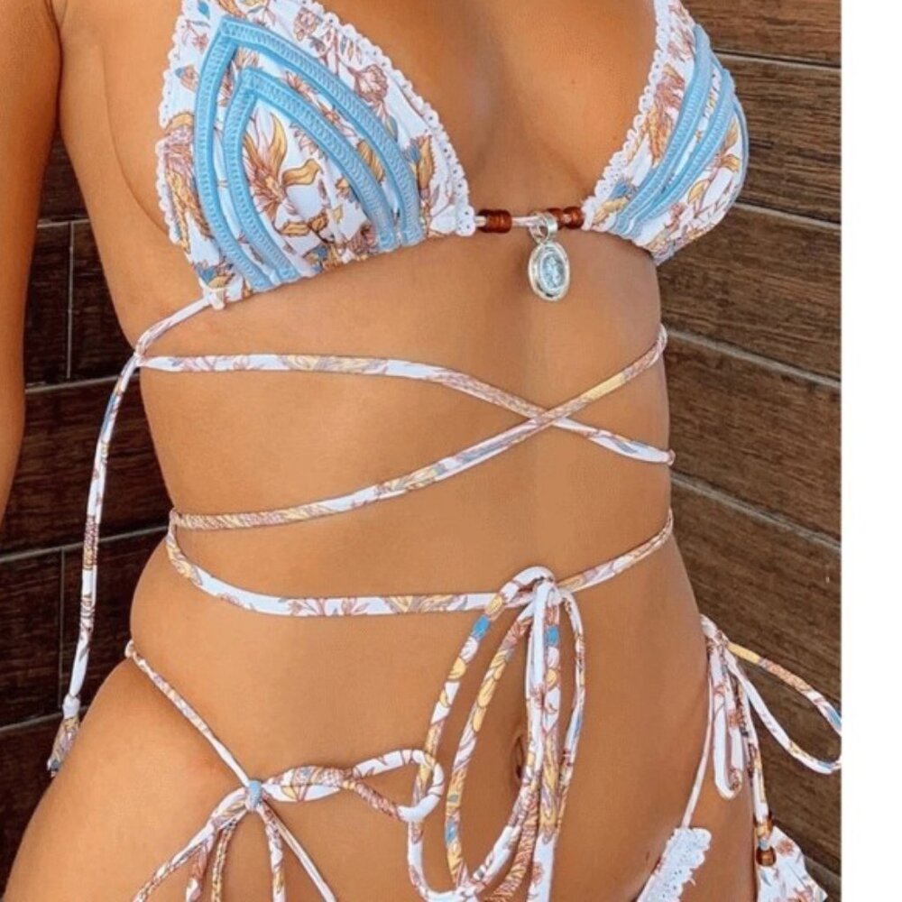 Boutique Lace Trim Botanical Patterm Bikini Set SizeM (fits Small-Med)